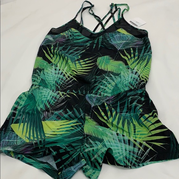 Fabletics Pants - Fabletics palm print Dash Romper, size S/6